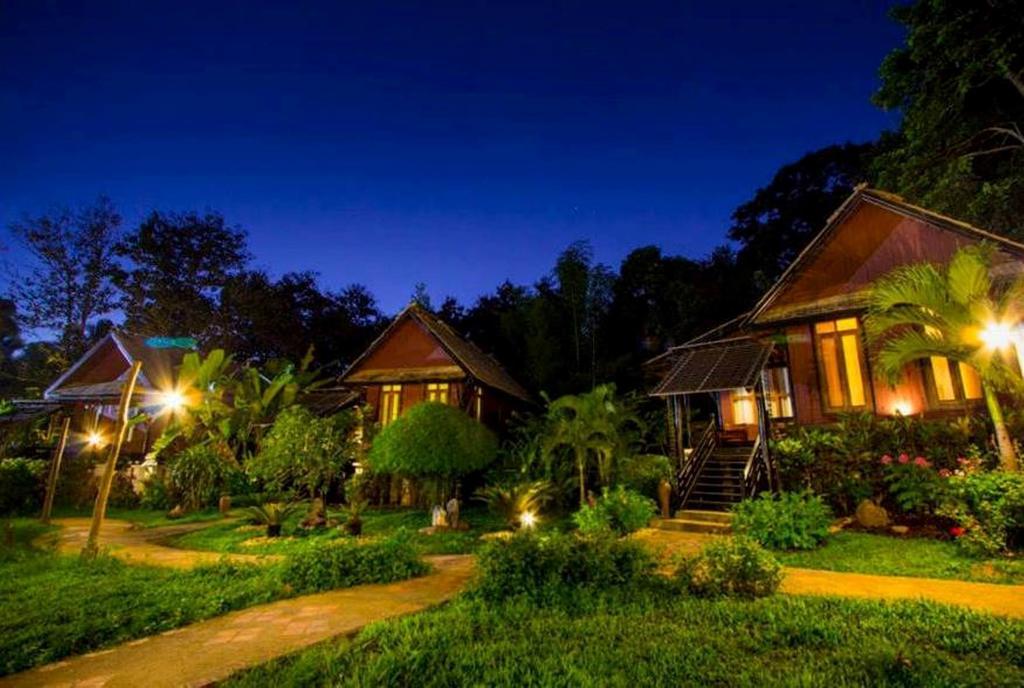Chanthavinh Resort & Spa Луангпхабанг Экстерьер фото