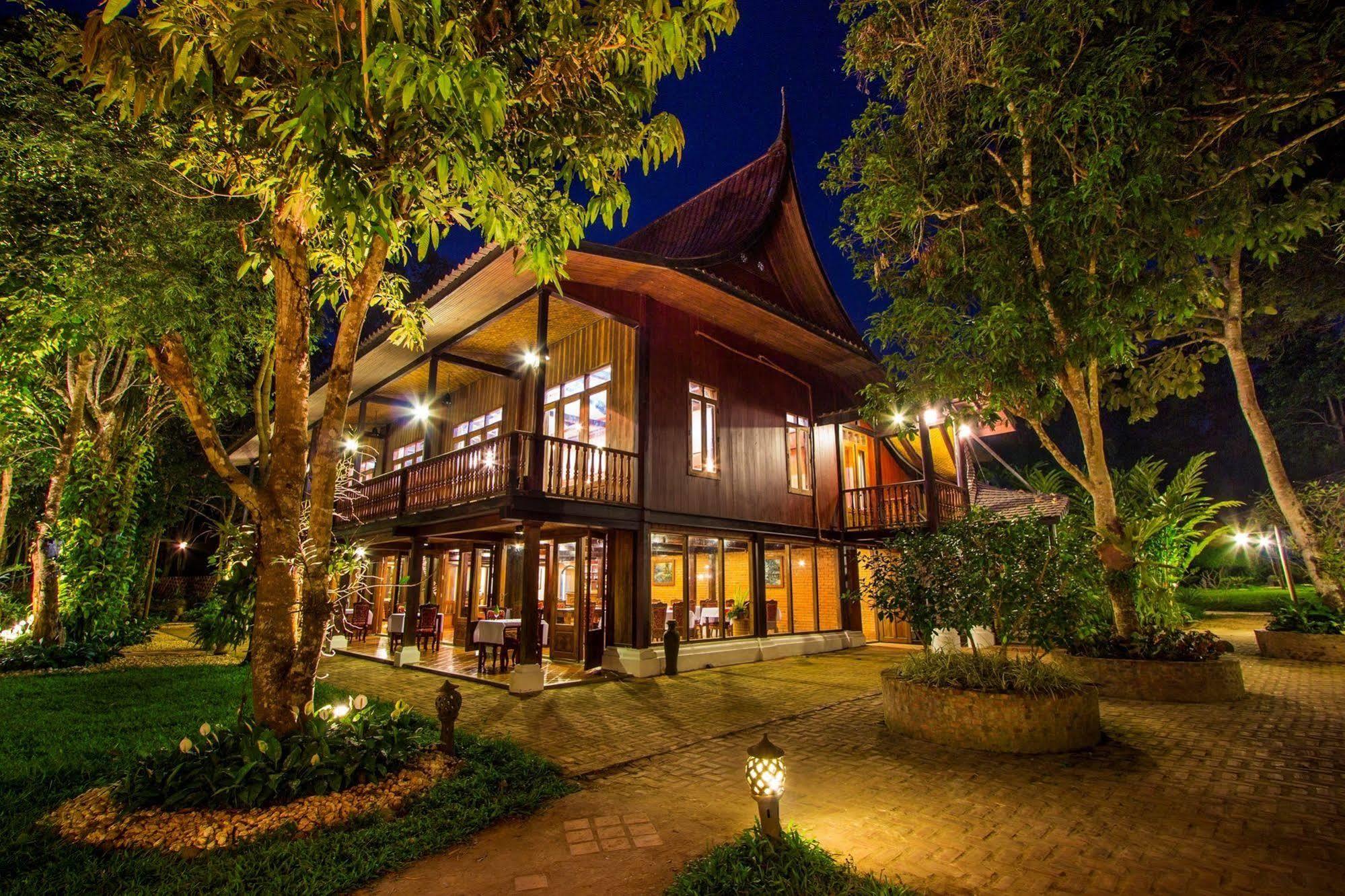 Chanthavinh Resort & Spa Луангпхабанг Экстерьер фото
